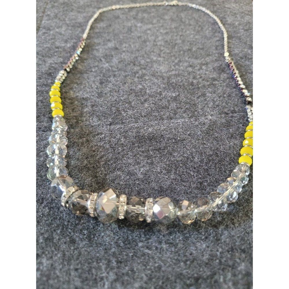 Vintage Ann Taylor Loft Beaded Necklace in Silver Tone and yellow